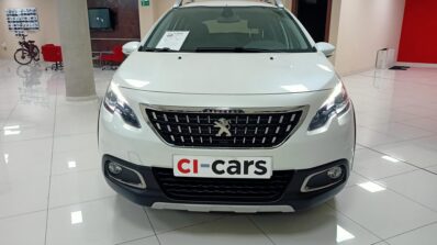 PEUGEOT 2008 1,2 PURETECH EAT6
