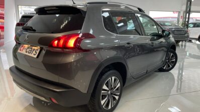 PEUGEOT 2008 1.2 PURETECH BUSINESS