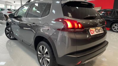 PEUGEOT 2008 1.2 PURETECH BUSINESS