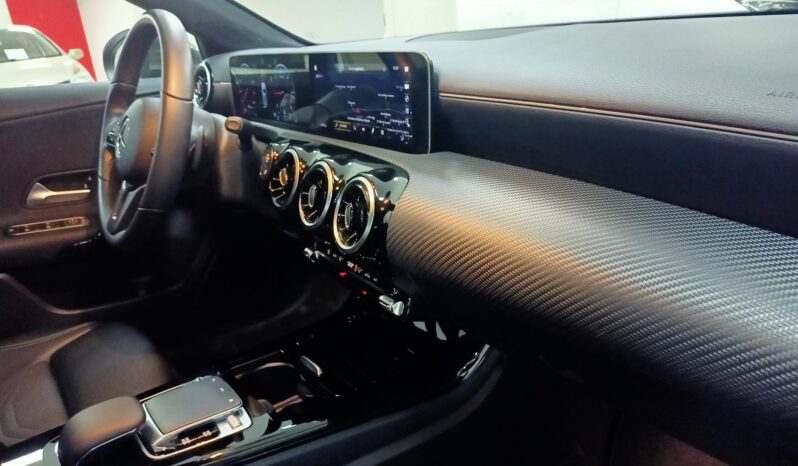 
								MERCEDES CLASE A BUSINESS SOLUTION 1.5 7GDCT lleno									